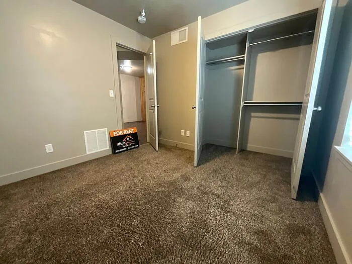 180 E 125 N #22 — Photo 10