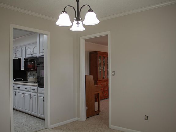 5th image of 101 Baker Rd