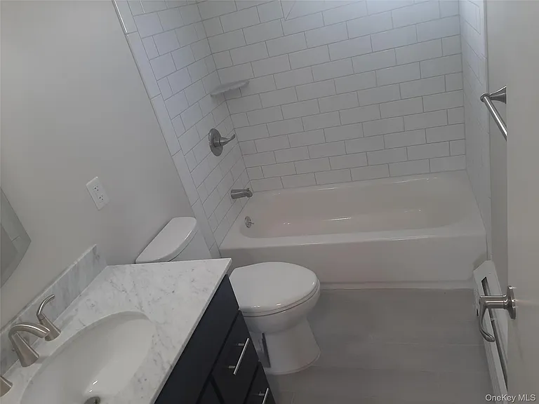 121 Nassau Ln #2 — Photo 14