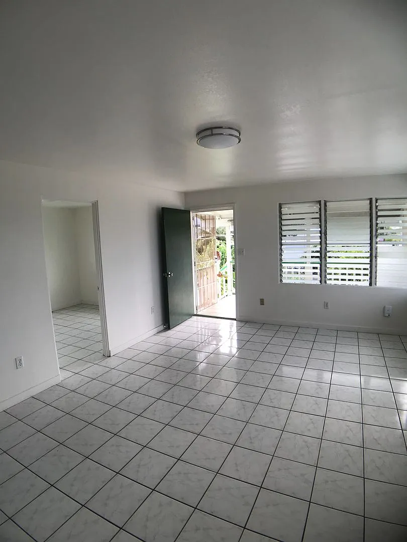For Rent - Coconut Grove 234 Oneawa St. — Photo 3