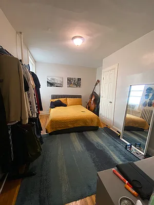 Rented by Batra Group Inc | media 11