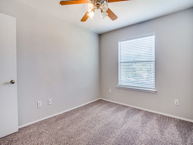 8424 Jay St — Photo 16