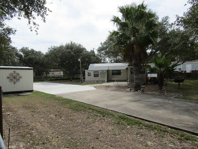 1st image of 608 Sunset Dr
