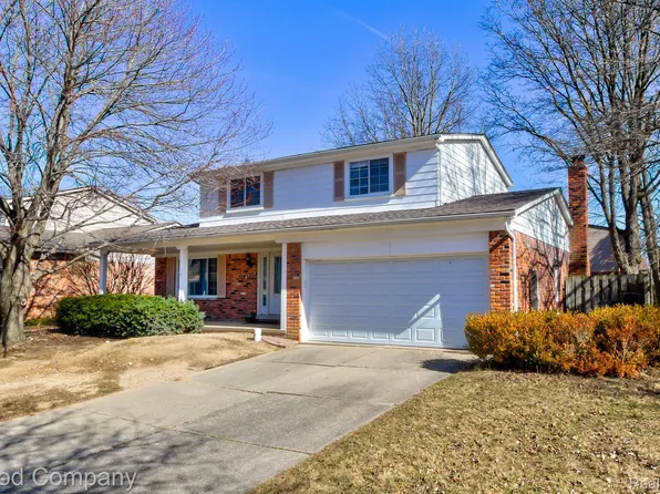 3366 Harmony Dr, Troy, MI 48083