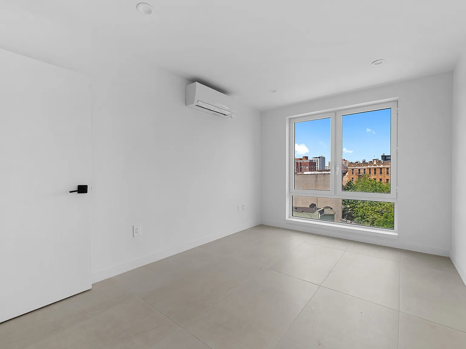 2321 Belmont Avenue — Photo 3