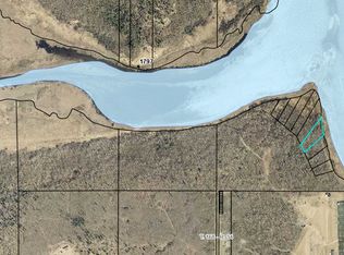 60 Youngs Bay Dr, Angle Inlet, MN 56711