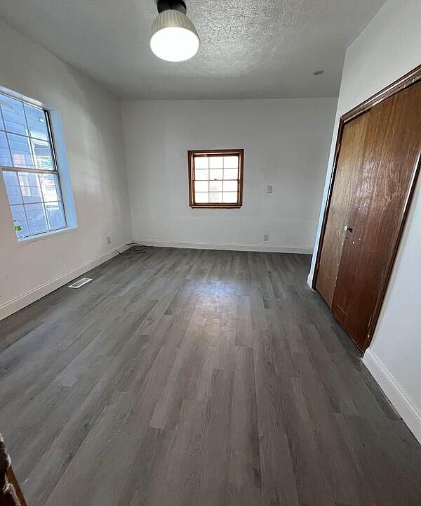 2nd image of 714 Florida St