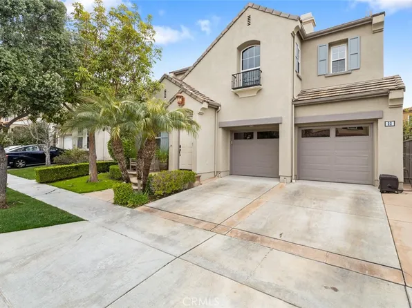 22 Larchwood, Irvine, CA 92602