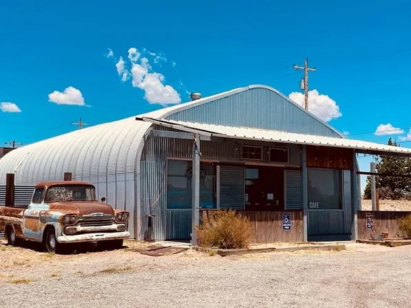 1613 W San Antonio St, Marfa, TX 79843