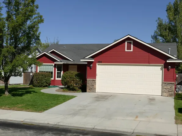494 E Chateau Dr, Meridian, ID 83646