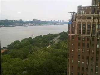 Rented by RELO REDAC INC.