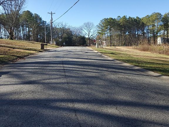 5th image of 102 Creek Hollow Dr