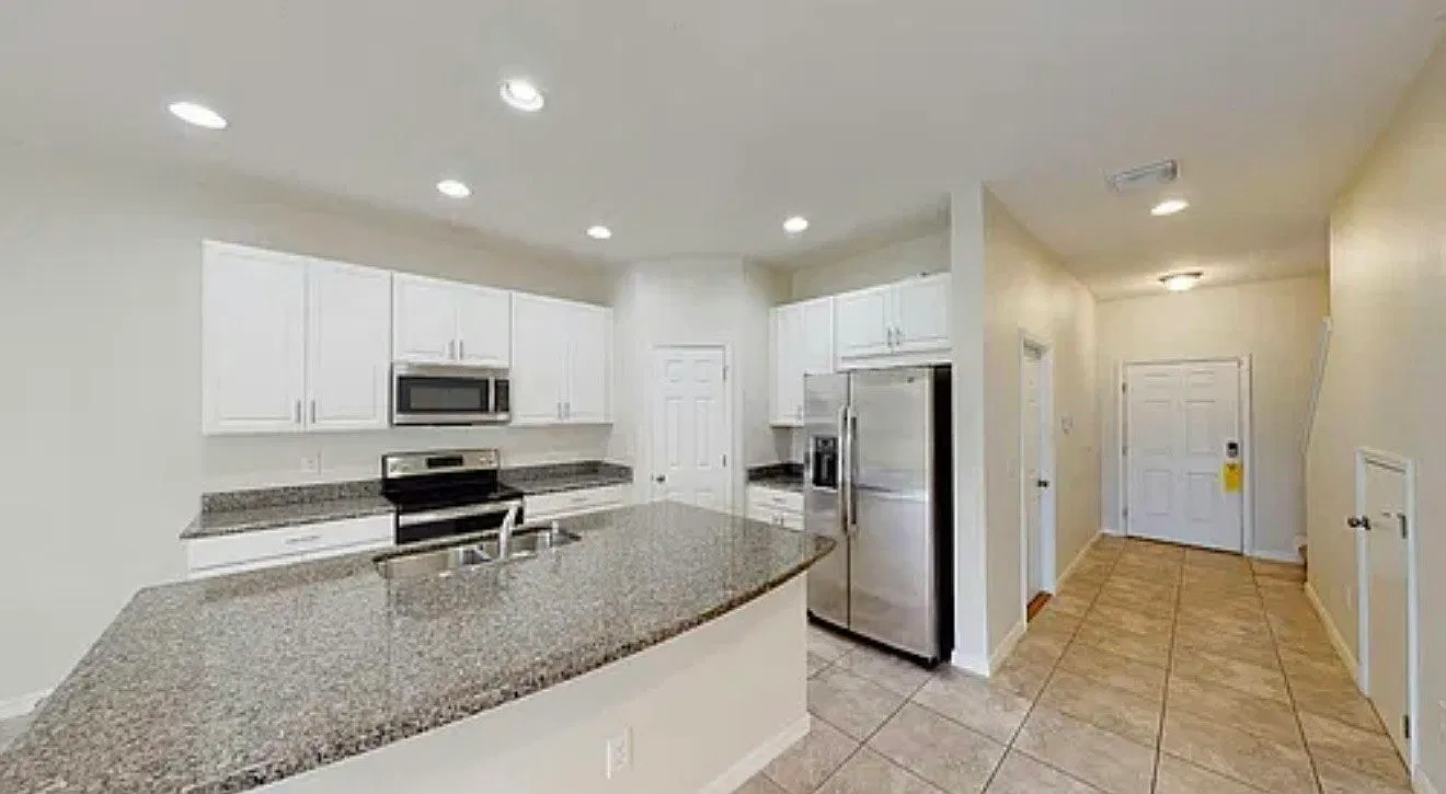 7048 Grand Elm Drive — Photo 4