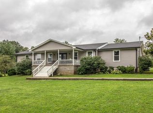 1135 C C C Road Ccc Rd, Dickson, TN 37055