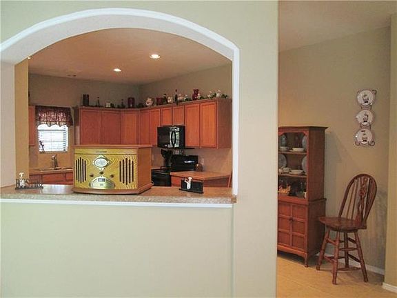 5th image of 7412 Durness Dr