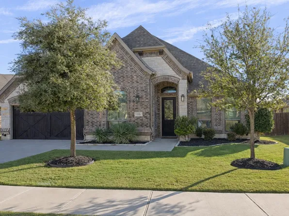 738 Larkspur Ln, Midlothian, TX 76065