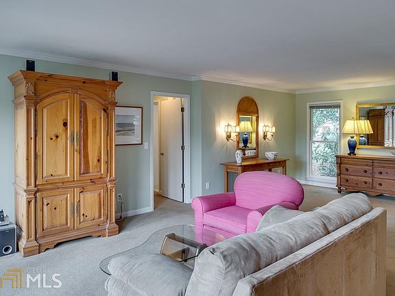 4th image of 2254 Marann Dr