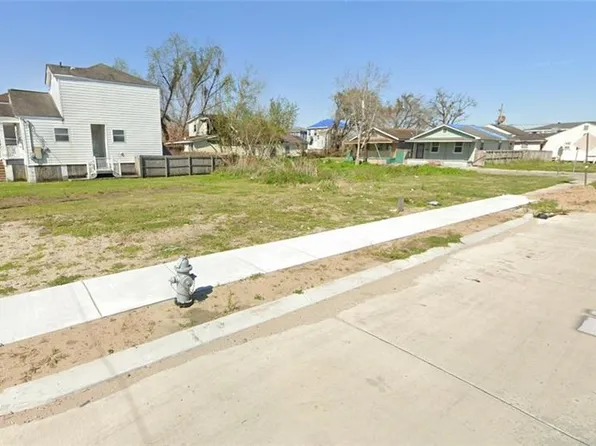 3100 1st St, New Orleans, LA 70125