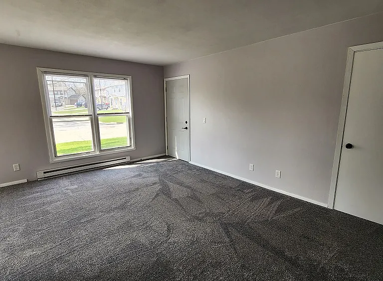 1036 Meadow St. - 2bed/1bath units — Photo 7