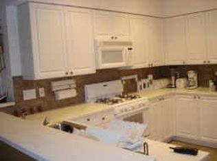 22 Scarlet Woods Ct, Spring, TX 77380