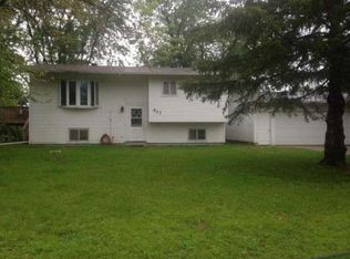 517 Birch St, Onalaska, WI 54650