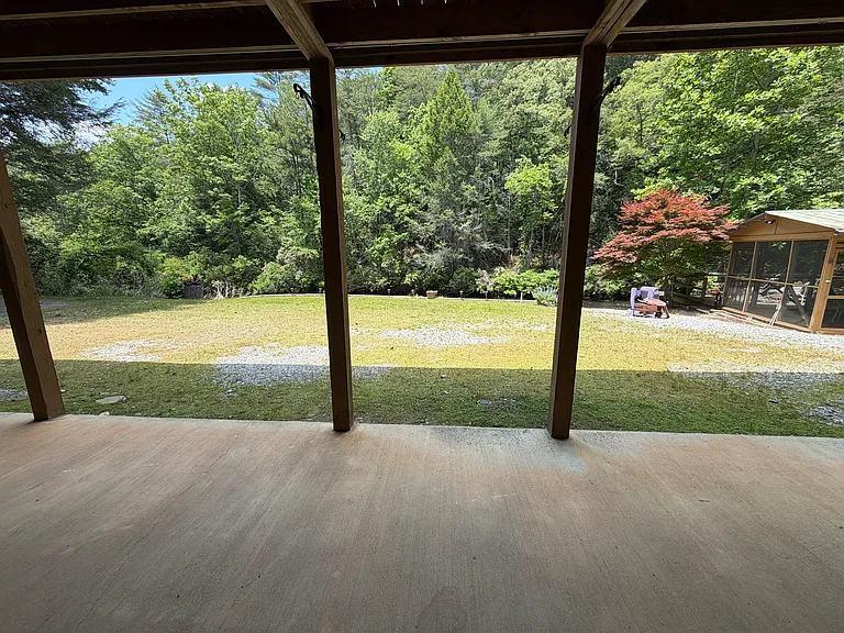 1060 Horseshoe Bend Rd — Photo 30