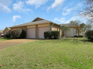 101 Villa Way, Clinton, MS 39056