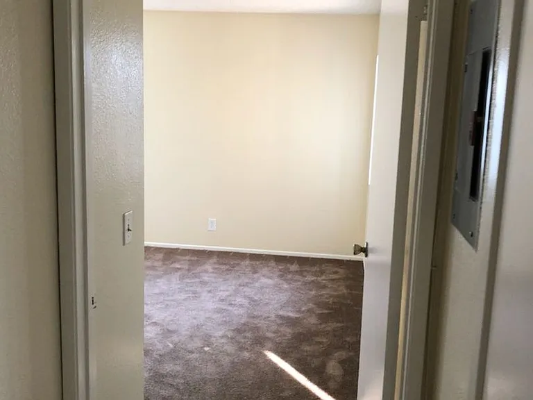 13517Trac — Photo 4