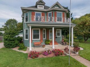216 E Market St, Troy, IL