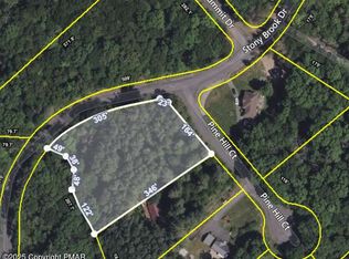 11 Pine Hill Ct, East Stroudsburg, PA