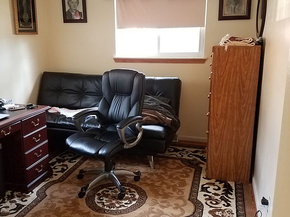 Bedroom 3/Office