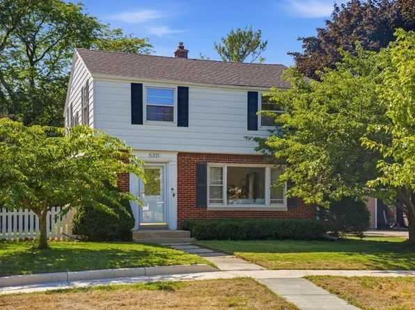 5331 N Lydell AVENUE, Glendale, WI 53217