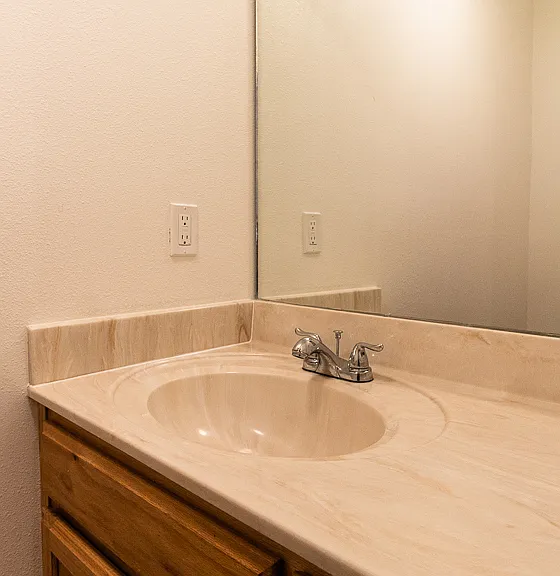 Quality, Contemporary 2 Bed 1 1/2 Bath Town Home in the North Valley — Photo 19