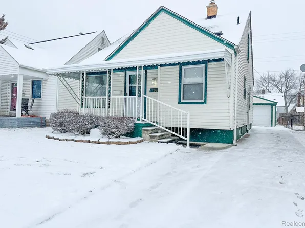 782 Cleveland Ave, Lincoln Park, MI 48146