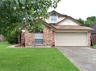 36 Alexander Ct, Angleton, TX 77515