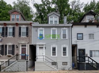 1119 Voskamp St, Pittsburgh, PA 15212