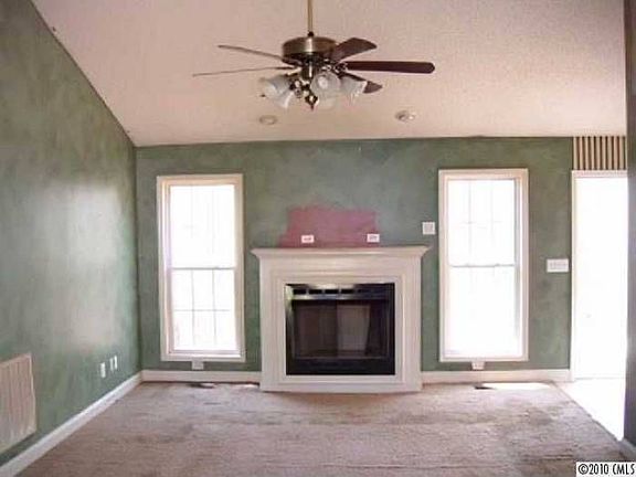2nd image of 714 King St