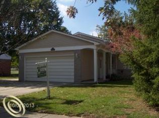 1386 Carolina, Marysville, MI