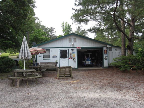 3rd image of 1397 Stillwater Dr