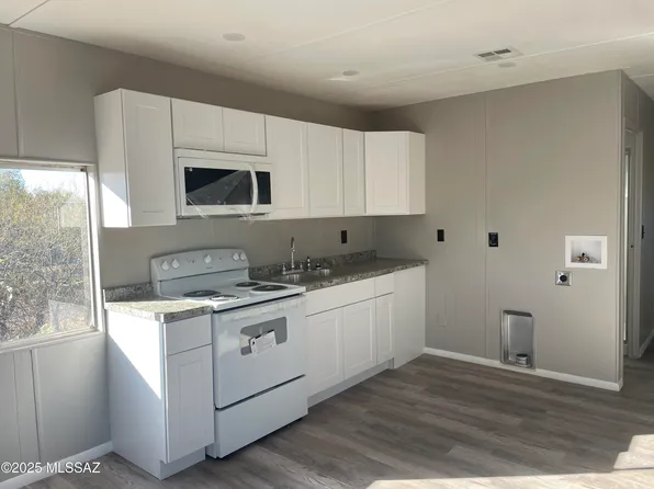 6605 W Janice Dr, Tucson, AZ 85735