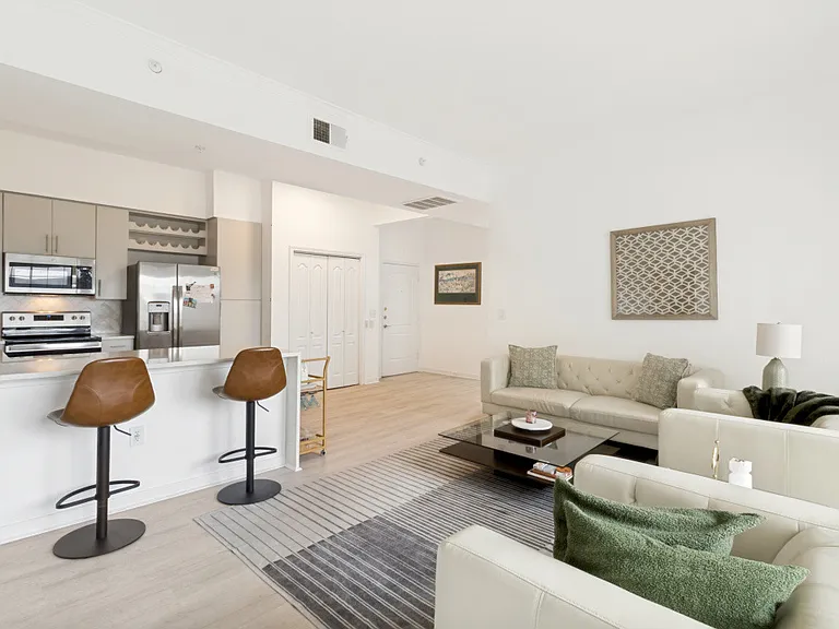 3225 Turtle Creek Blvd #1229 — Photo 4
