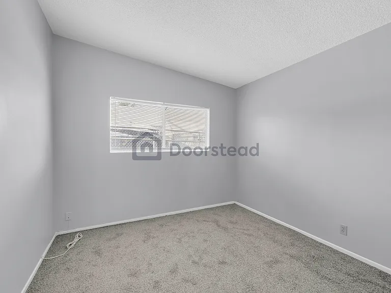 18103 S Harvard Blvd #B — Photo 15