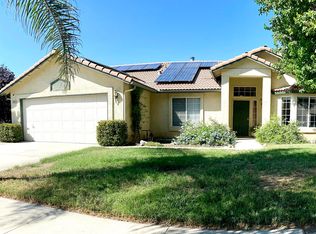 1010 Makenna St, Lemoore, CA 93245