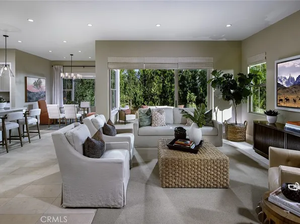 206 Maricopa, Irvine, CA 92618