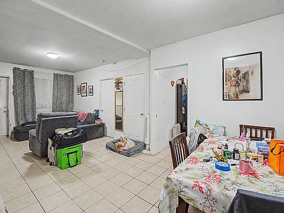 5th image of 8606 58th Ave