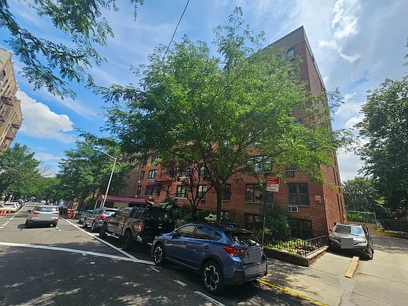 3rd image of 4131 51st St