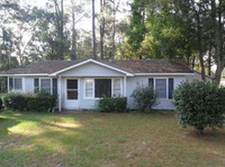 609 Hertson Dr, Waycross, GA 31501