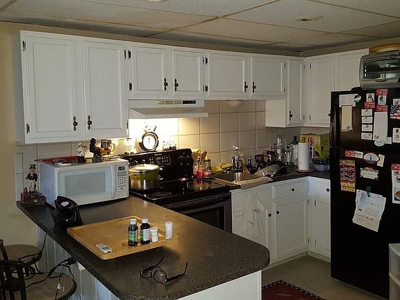 3rd image of 1605 Douglas Ave #Townhouse 15
