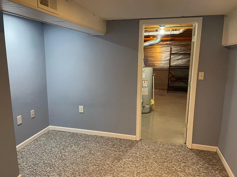 Bay Heights Cir — Photo 18