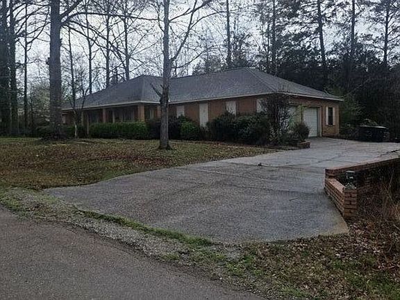 2nd image of 119 Lacy St